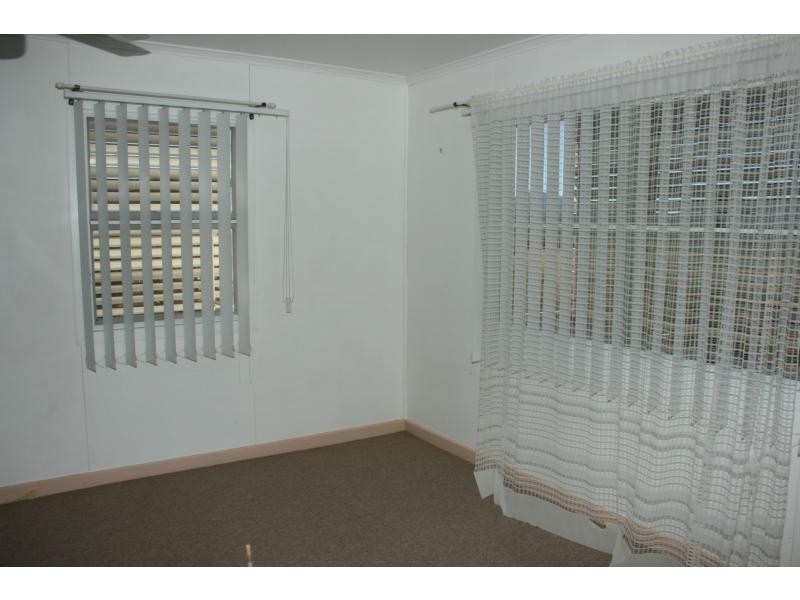 27 Vanneck Street, Yangan, Warwick QLD 4370