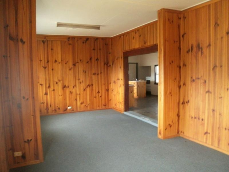 14 Moncrieffe Street, Warwick QLD 4370