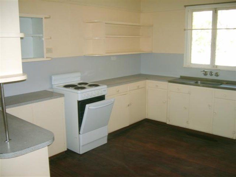 117 Ahern Lane, Pratten QLD 4370