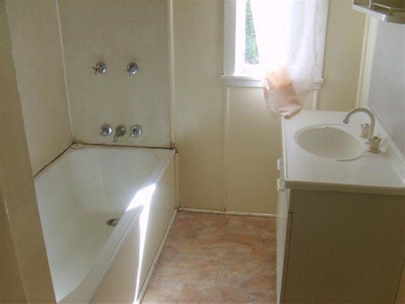 117 Ahern Lane, Pratten QLD 4370