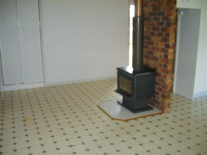 10 Lyons Crescent, Warwick QLD 4370