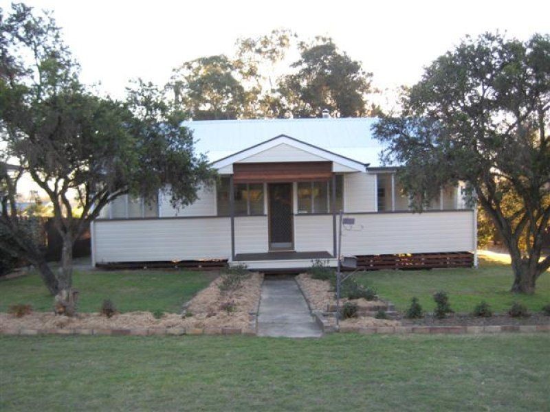 3 Warrienbah Street, Warwick QLD 4370