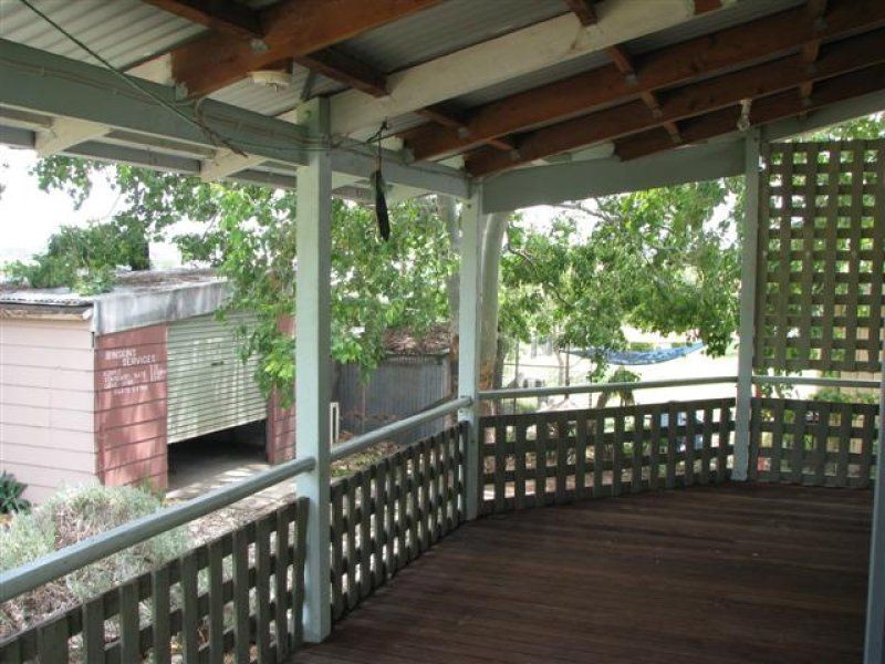 23 Wallace Street, Warwick QLD 4370