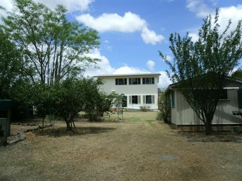 155 Pratten Street, Warwick QLD 4370