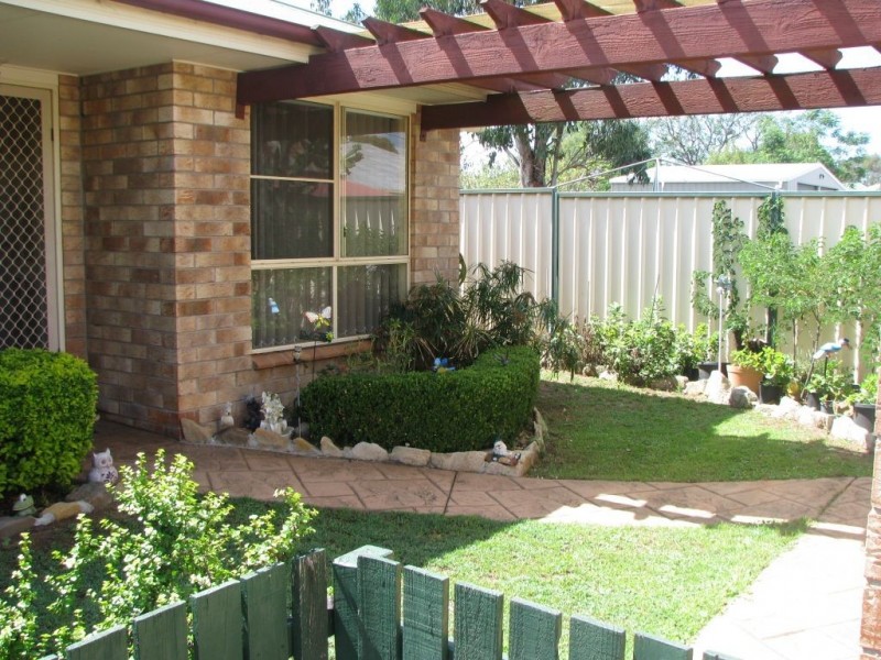 2/34 Dragon Street, Warwick QLD 4370