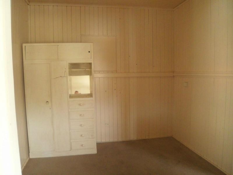 Unit 2/17 King Street, Warwick QLD 4370
