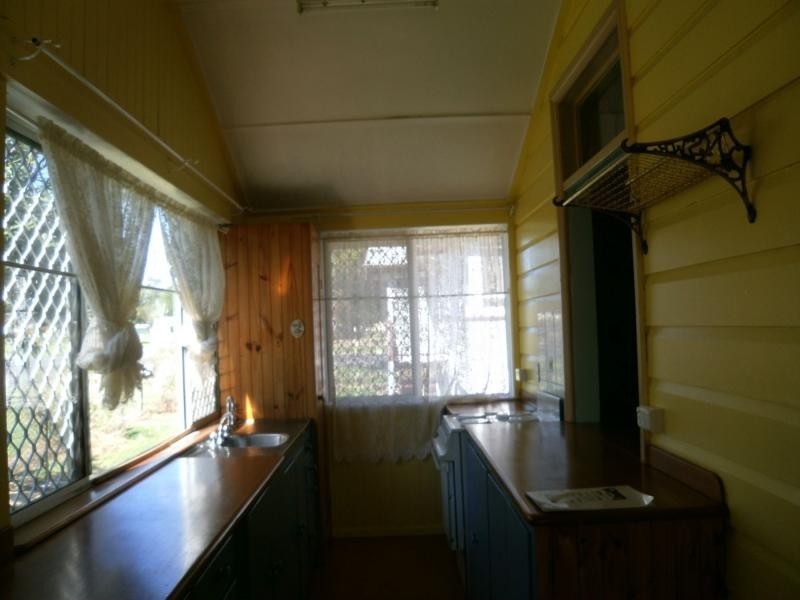 19 Guy Street, Warwick QLD 4370