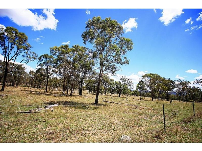 Rosenthal Heights QLD 4370