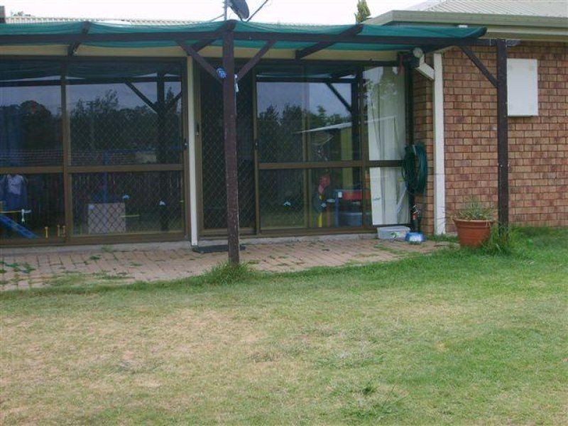 4 Gilbert Crescent, Warwick QLD 4370