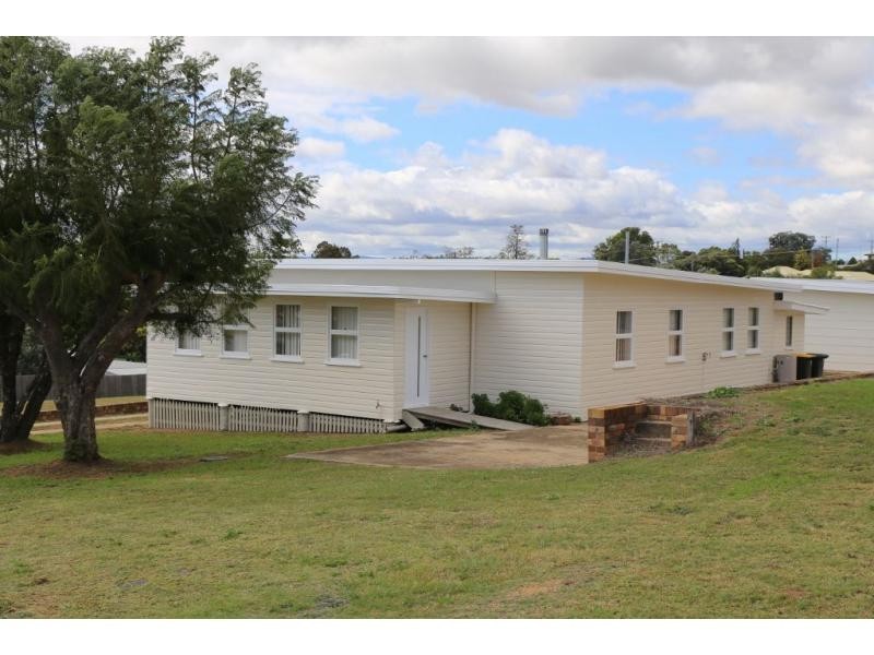 38 Tooth Street, Warwick QLD 4370