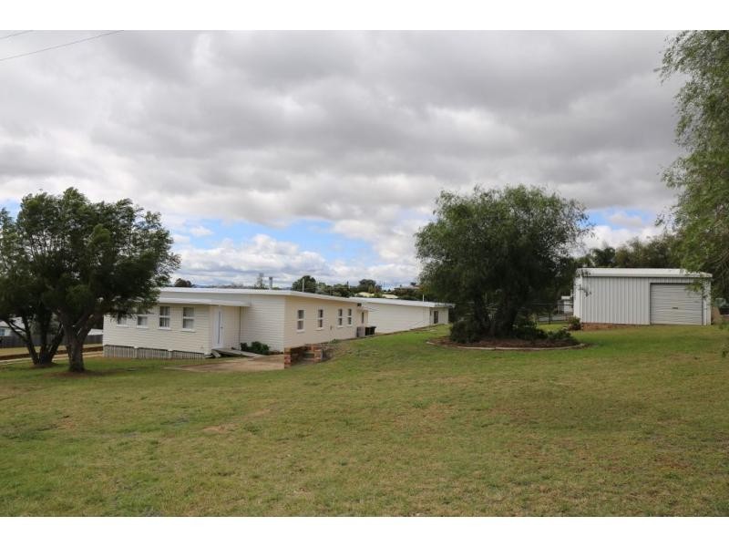 38 Tooth Street, Warwick QLD 4370