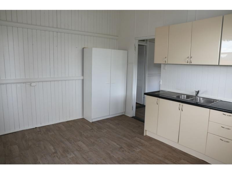 40 Lyons Street, Warwick QLD 4370