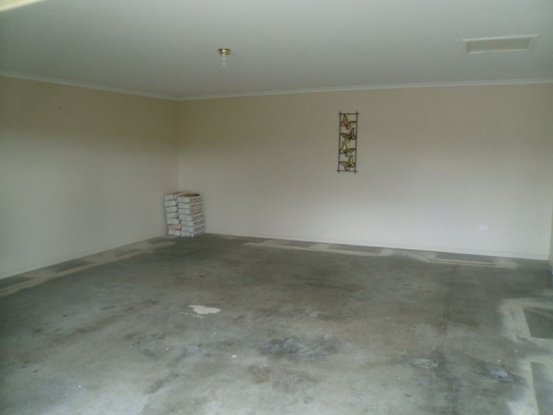 6 Lyons Crescent, Warwick QLD 4370