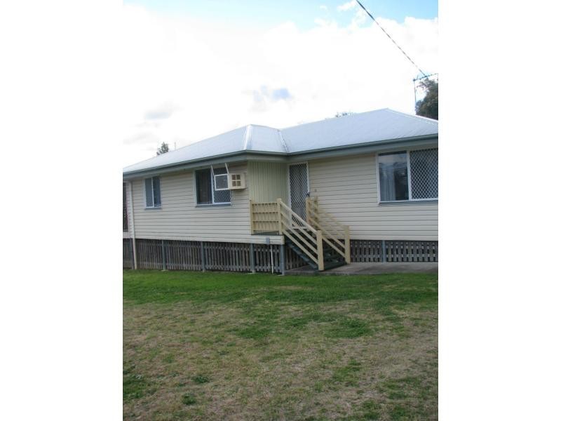 1A Gillam Street, Warwick QLD 4370