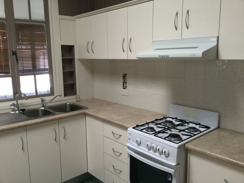 80 Dragon Street, Warwick QLD 4370