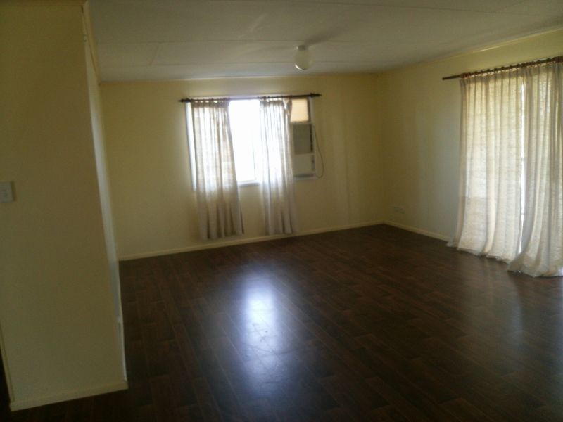 3 Malone Street, Texas NSW 4385