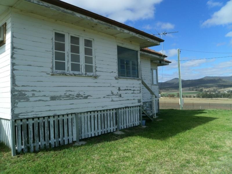 10347 Cunningham Highway, Maryvale QLD 4370