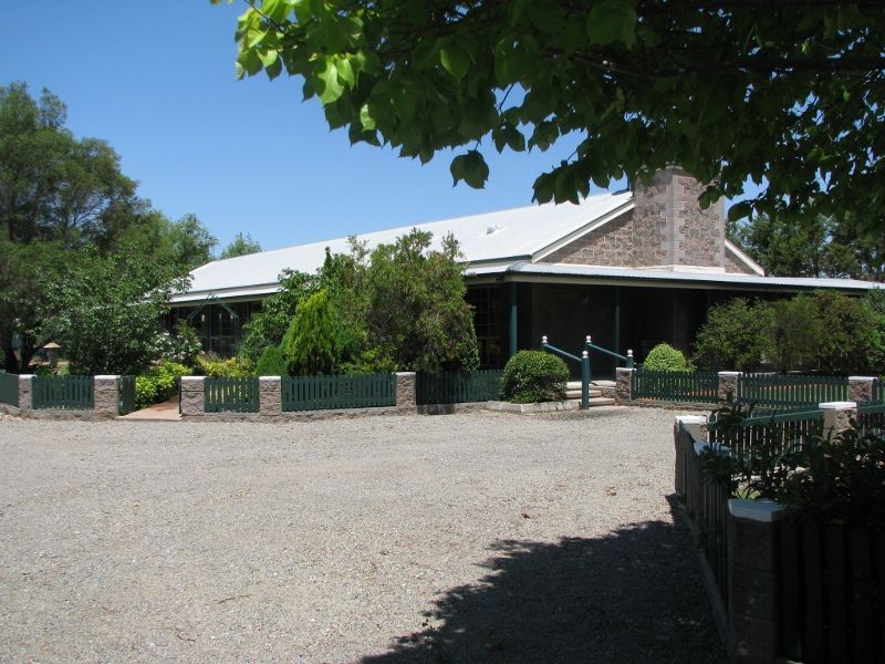 25555 New England Highway, Applethorpe QLD 4378