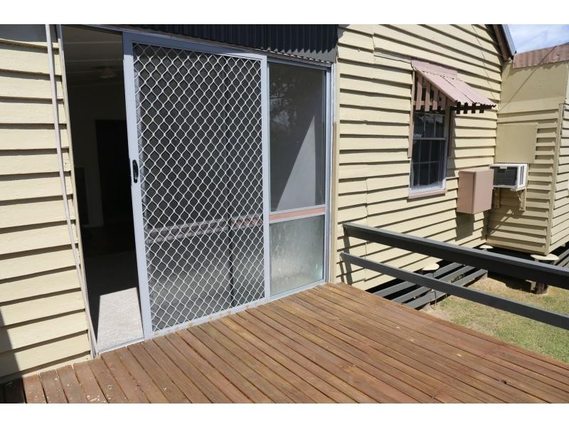 44 Myall Ave, Warwick QLD 4370