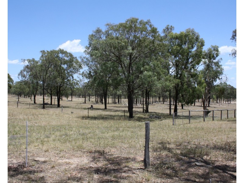 18324 Cunningham Highway, Karara QLD 4352