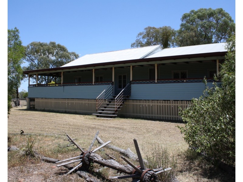18324 Cunningham Highway, Karara QLD 4352