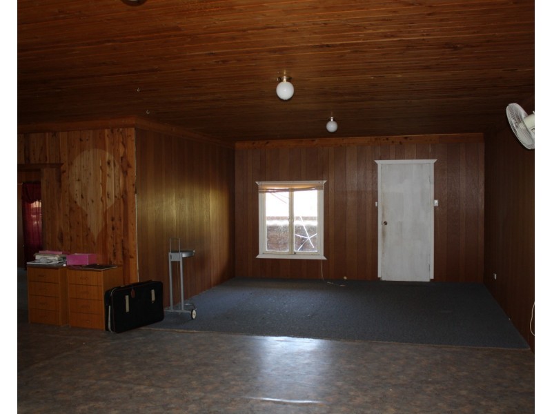 18324 Cunningham Highway, Karara QLD 4352