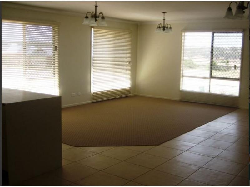 1/3 Coulsell Street, Warwick QLD 4370