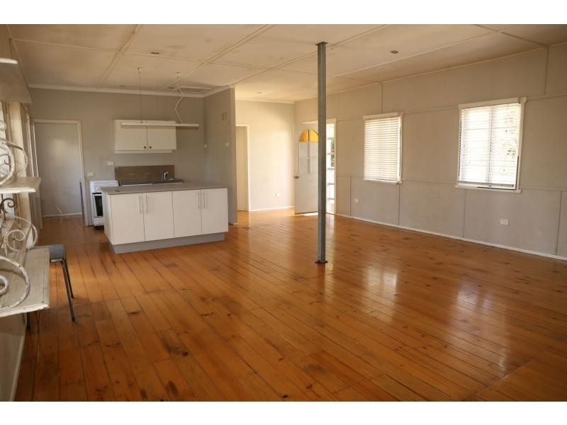 409 Warahgai Street, Karara QLD 4352