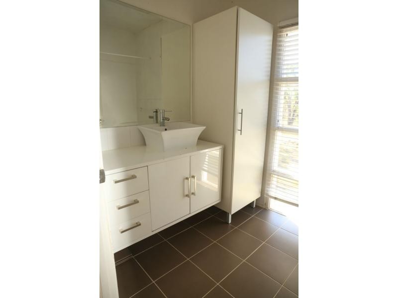 409 Warahgai Street, Karara QLD 4352