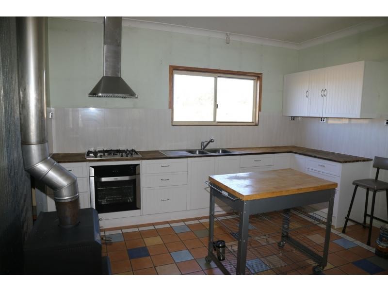 15 Thanes Creek Road, Karara QLD 4352