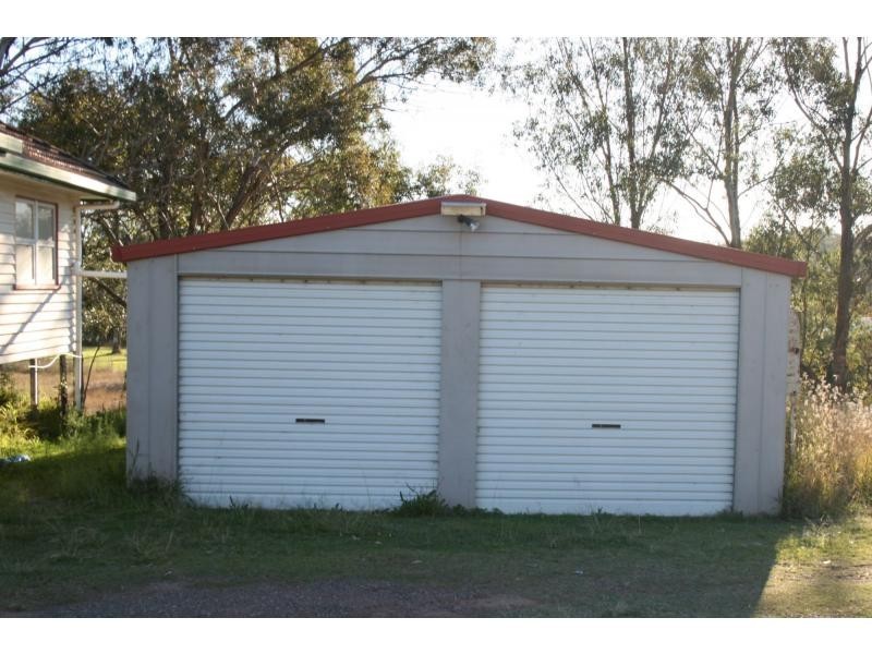 5 Dove Street, Leyburn QLD 4365