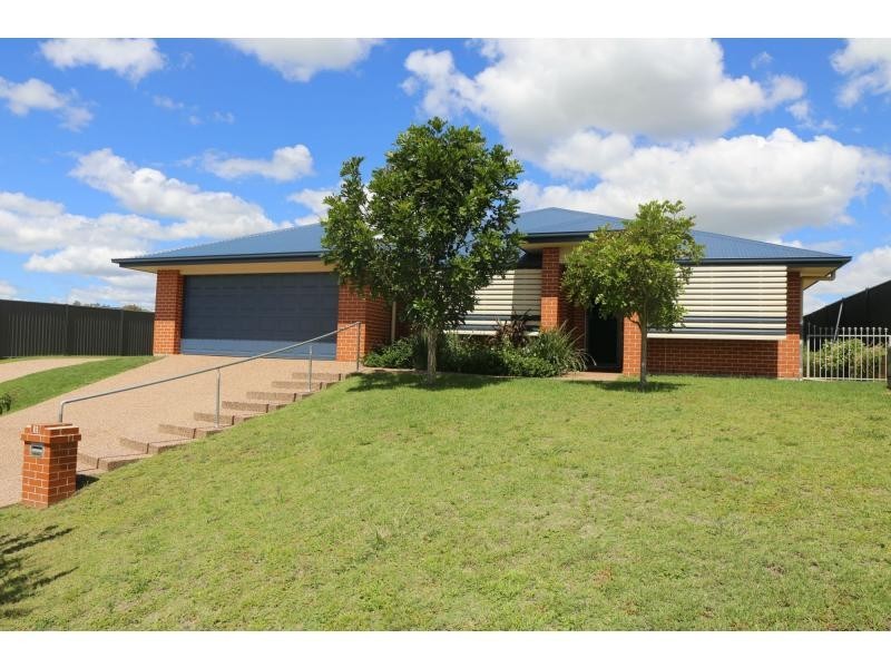 11 Natalia Court, Warwick QLD 4370