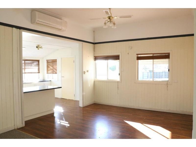 30 Stewart Avenue, Warwick QLD 4370