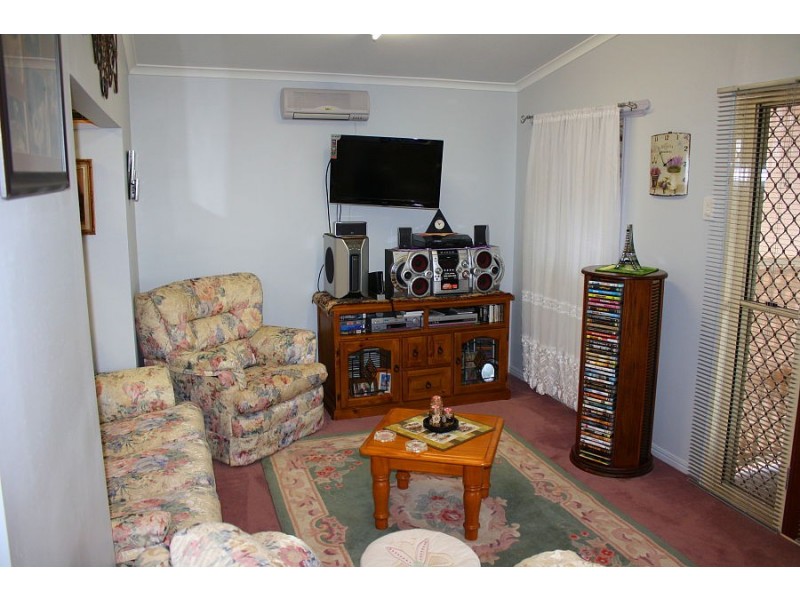 7 Leslie Lane, Hendon QLD 4362