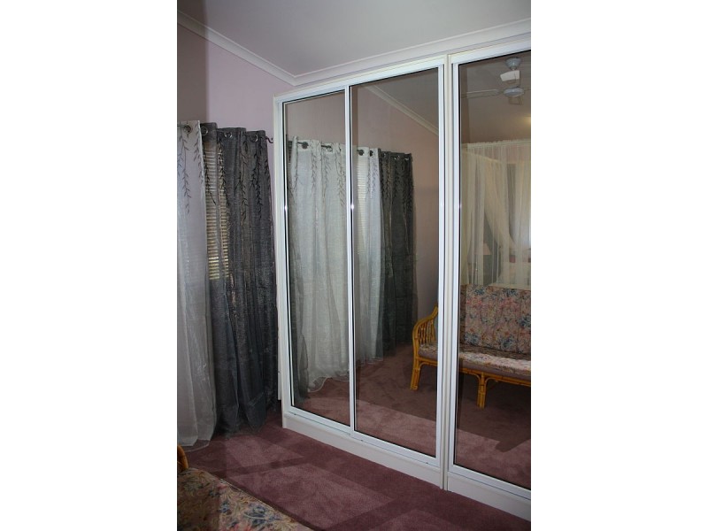 7 Leslie Lane, Hendon QLD 4362