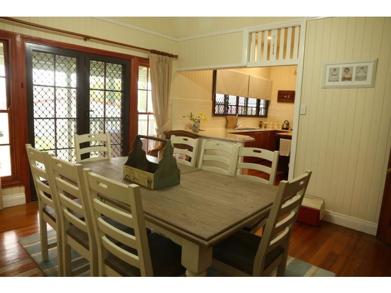 33 Locke Street, Warwick QLD 4370