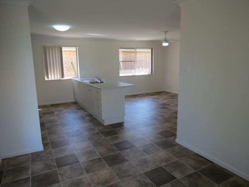 Unit A/8 Arnold Street, Warwick QLD 4370