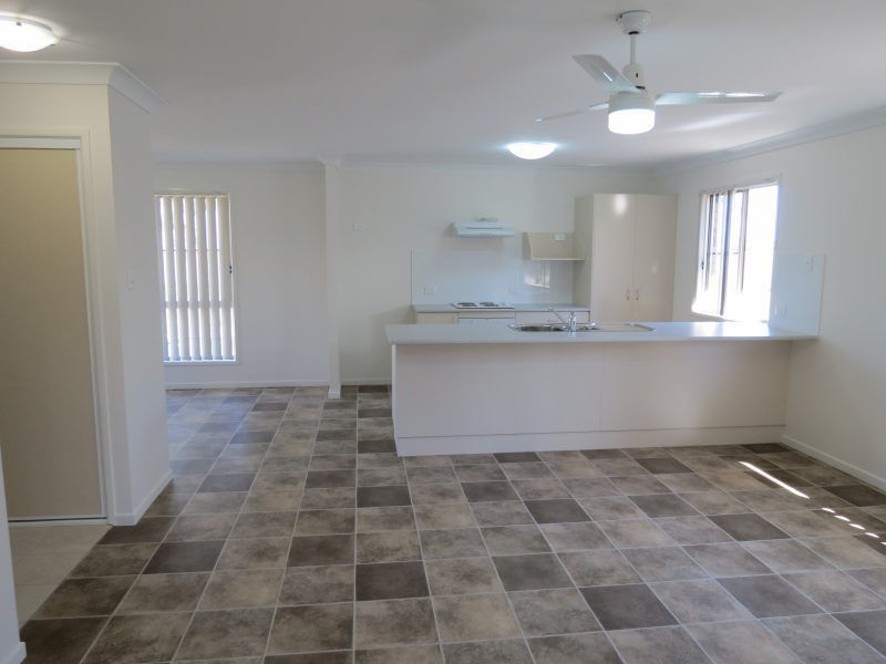 Unit A/8 Arnold Street, Warwick QLD 4370