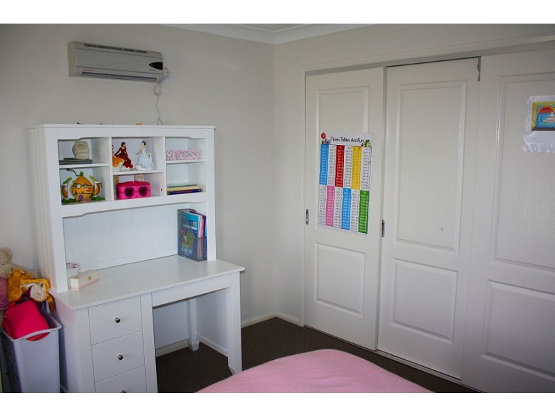 4 Norman Street, Allora QLD 4362