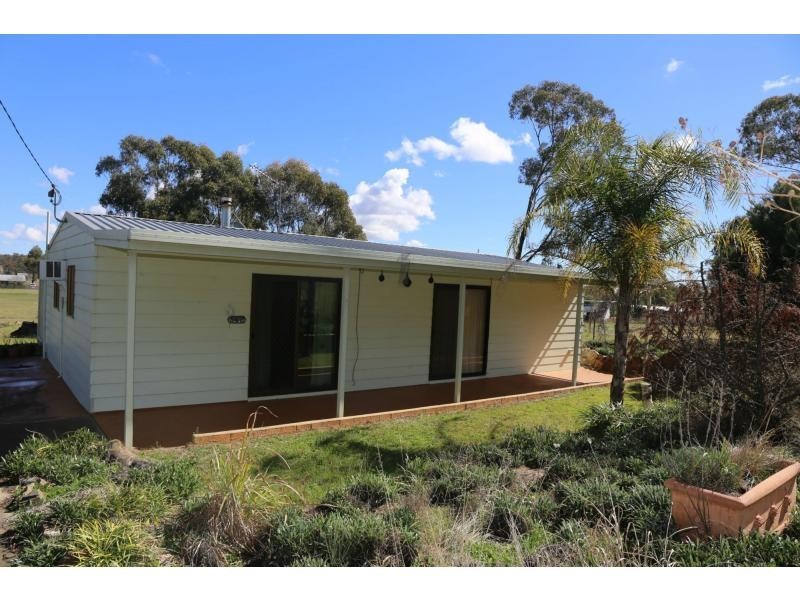 5834 Dove Street, Leyburn QLD 4365