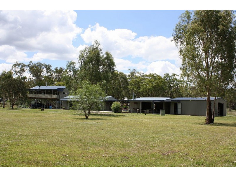 2369 Leyburn Cunningham Road, Pratten QLD 4370