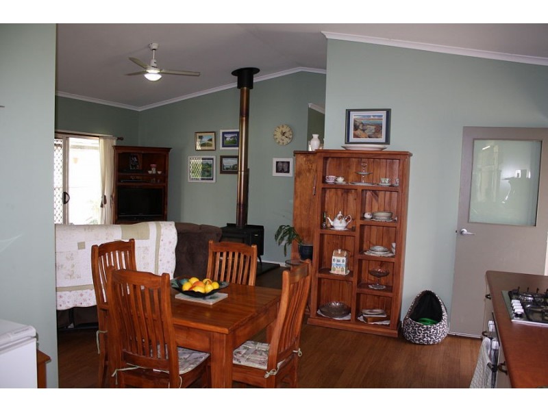 2369 Leyburn Cunningham Road, Pratten QLD 4370