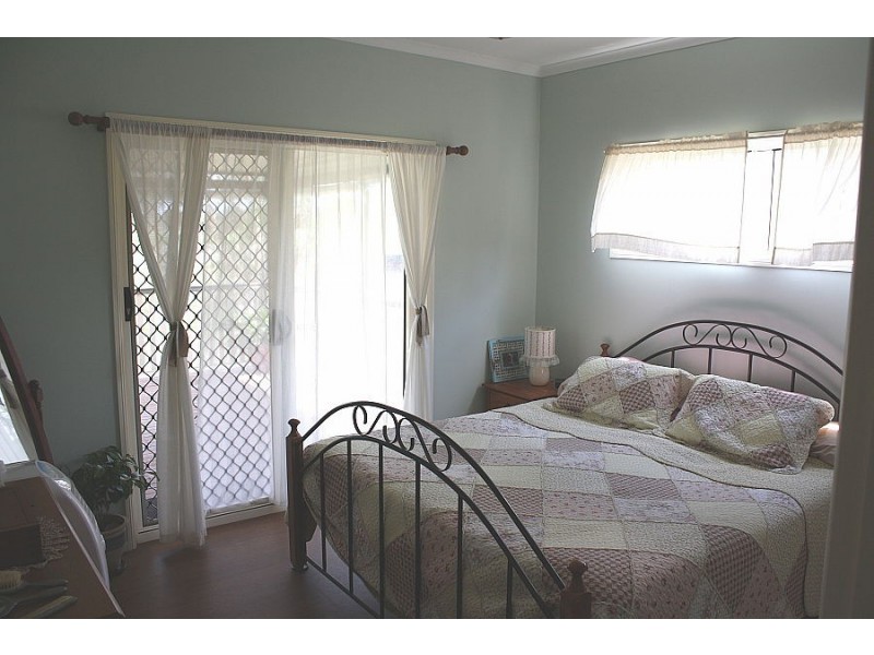 2369 Leyburn Cunningham Road, Pratten QLD 4370
