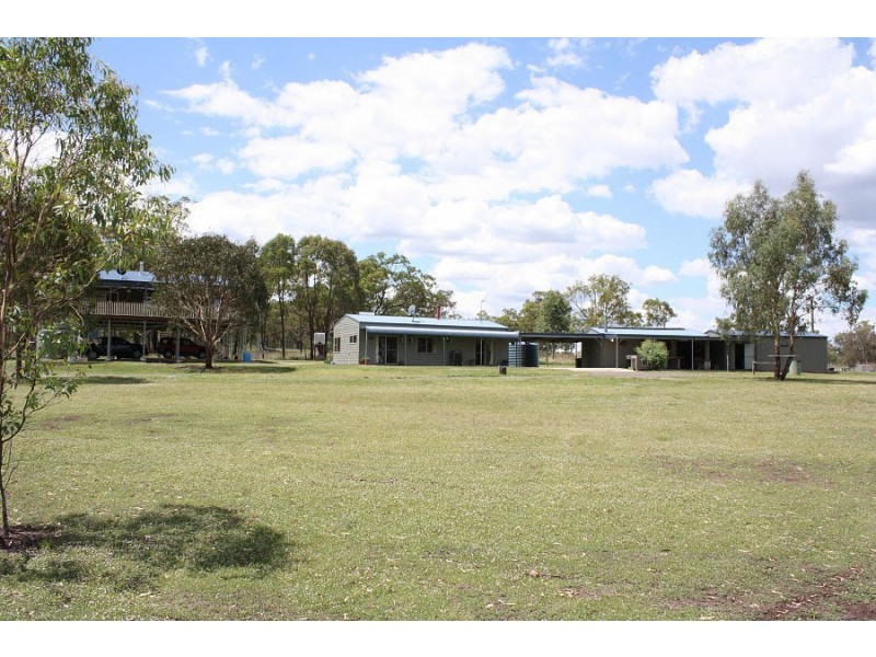2369 Leyburn Cunningham Road, Pratten QLD 4370