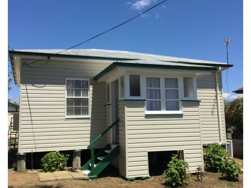 28 Fitzroy Street, Warwick QLD 4370