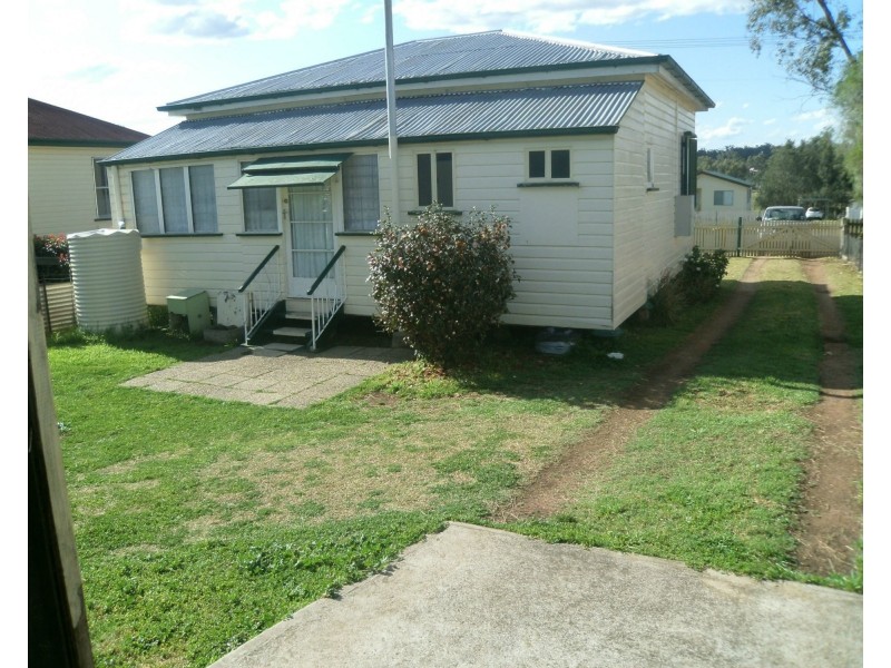 28 Fitzroy Street, Warwick QLD 4370