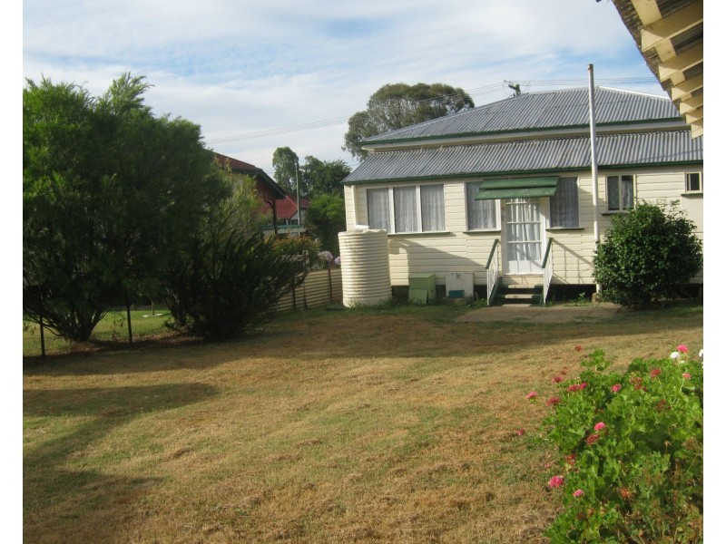 28 Fitzroy Street, Warwick QLD 4370