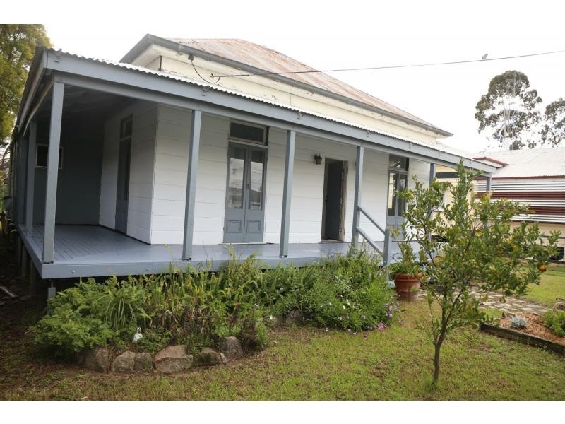 90 Percy Street, Warwick QLD 4370