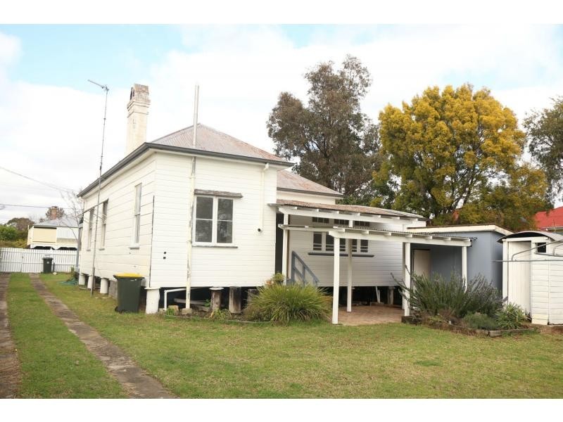 90 Percy Street, Warwick QLD 4370