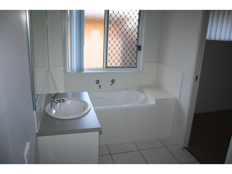 Unit A/175 Victoria Street, Warwick QLD 4370